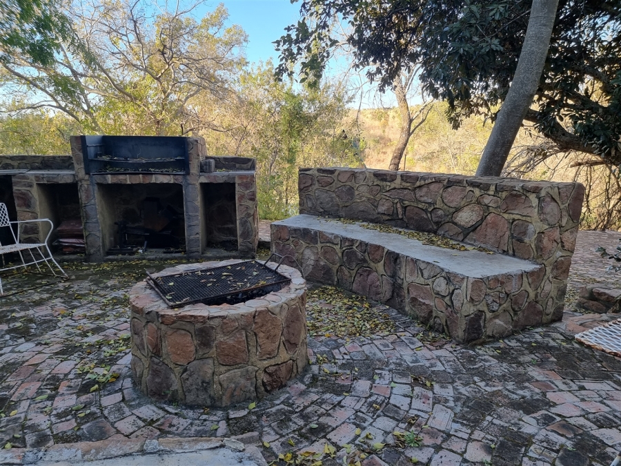 4 Bedroom Property for Sale in Utopia Nature Estate North West